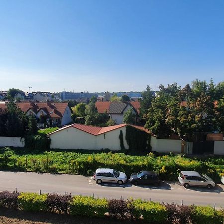 Apartment Between Krakow Luaran gambar